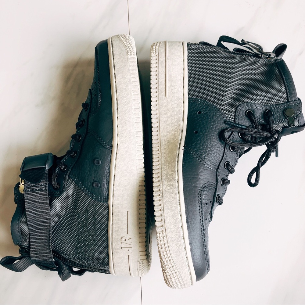 Nike SF Air Force 1 mid - Picture 4 of 8